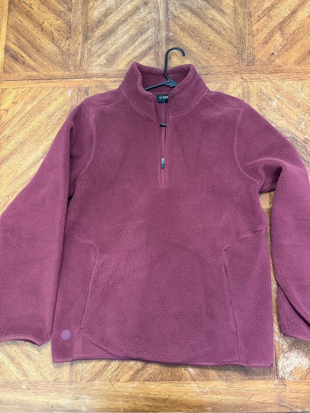 Cuts Clothing 1/2 zip Sherpa fleece pullover XL
